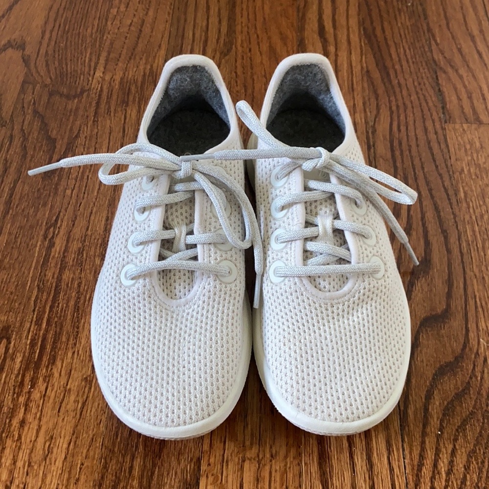 Barely Worn Allbirds White Tree Runners Sz 5